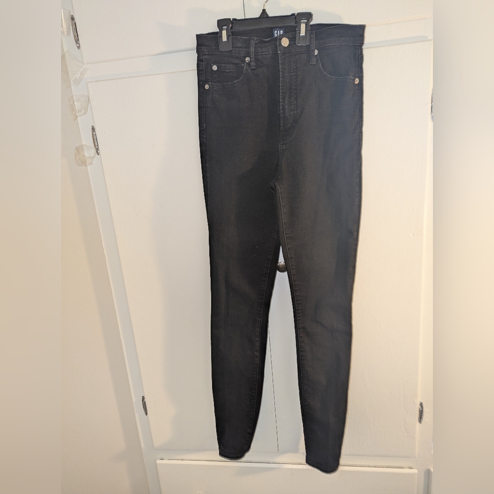 GAP Women's Black Skinny Jeans